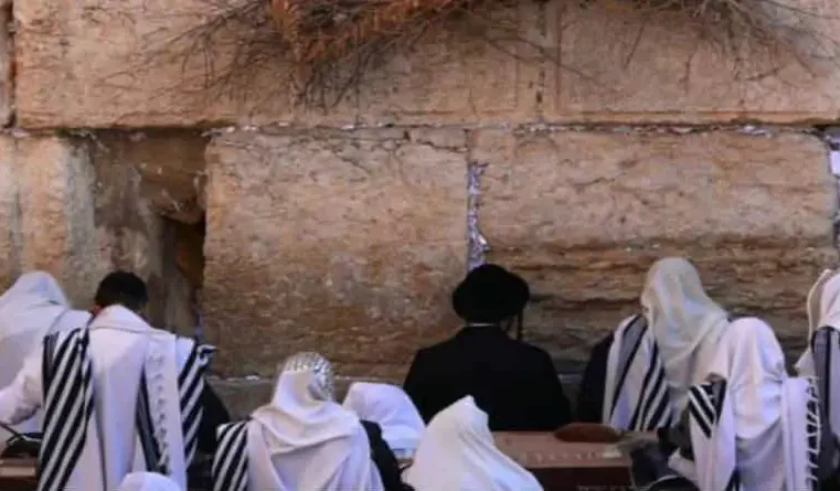 O Sermão da montanha e algumas práticas religiosas dos judeus – esmola, oração e jejum